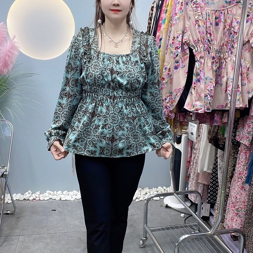 985平领时尚袖褶衫