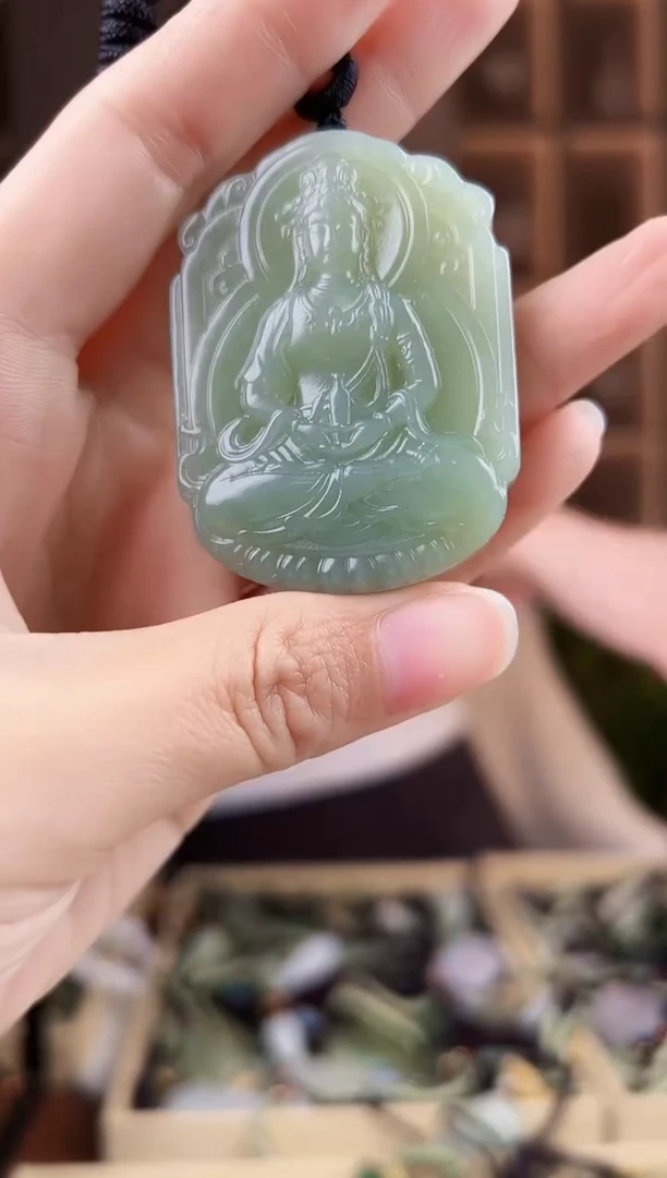 颈饰未镶嵌和田玉拍一发一，多样性发货