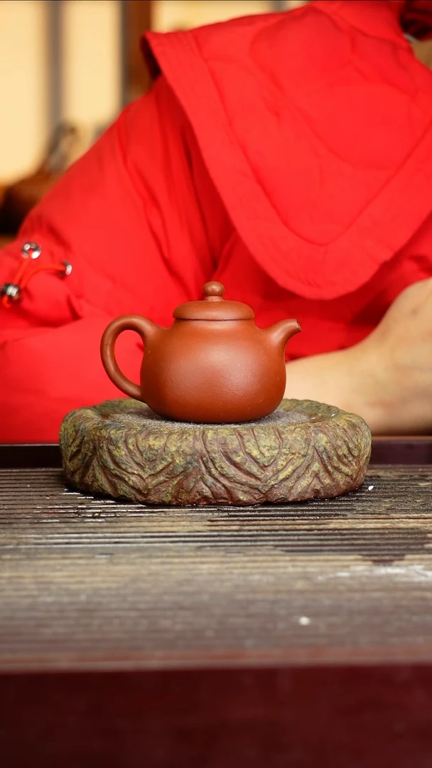 宜兴原矿紫砂壶茶壶宜兴原矿紫砂壶茶壶100C