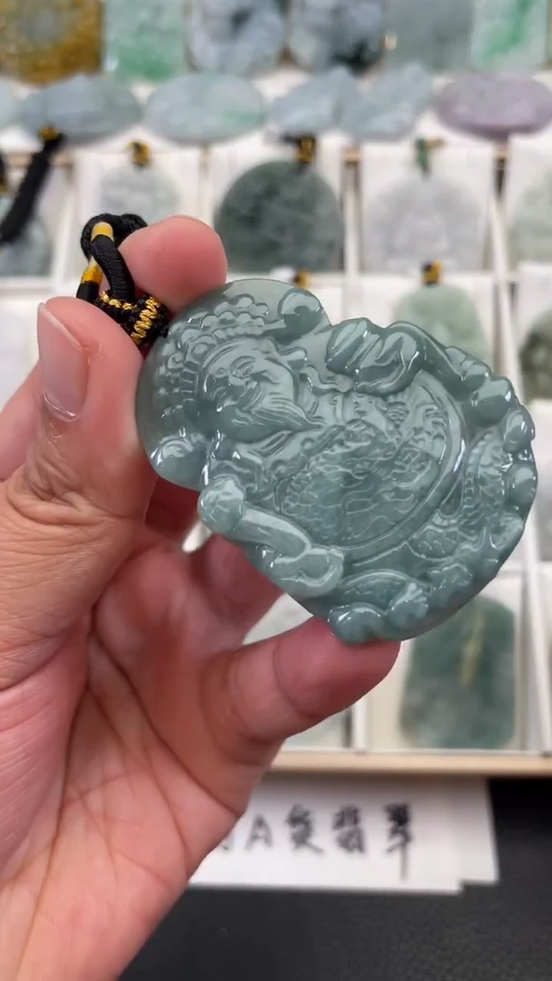 颈饰未镶嵌翡翠天然缅甸翡翠A货22