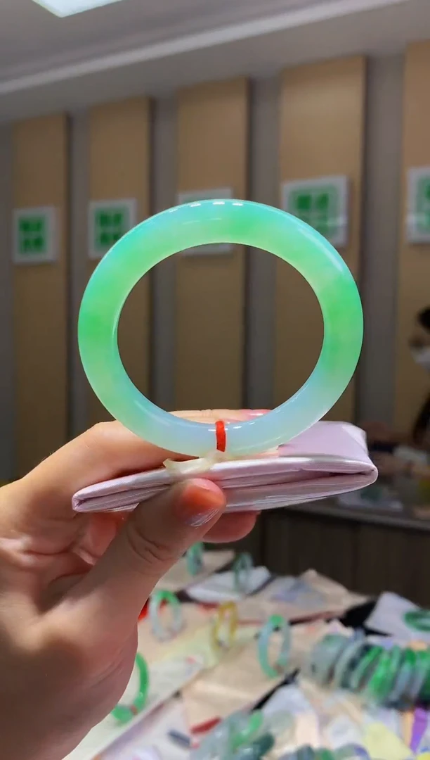 未镶嵌手镯翡翠-Q9 圈口 51.4全款18万 定金2万