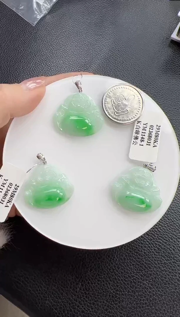 【闪购商品】翡翠颈饰18K金镶嵌佛公多样性发一