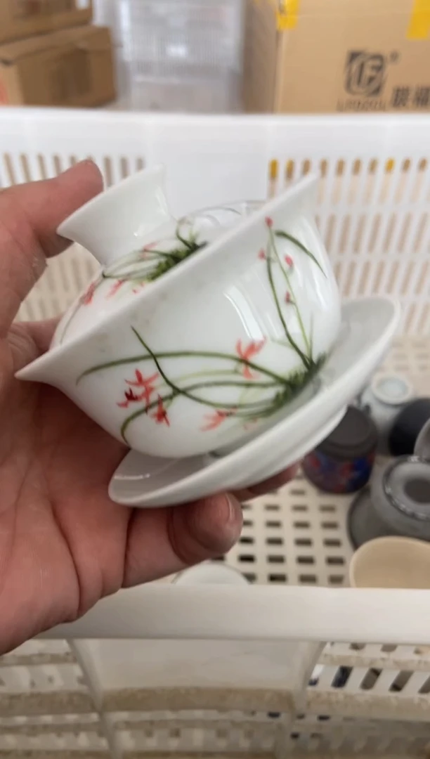 杯无运费险有瑕疵的摄影的产品有使用过的痕迹有点脏介意勿拍