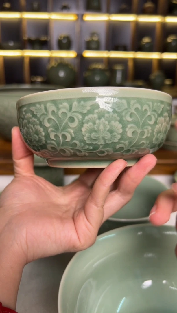 瓷片瓷片耀州窑青釉5寸宫廷牡丹米饭碗一只