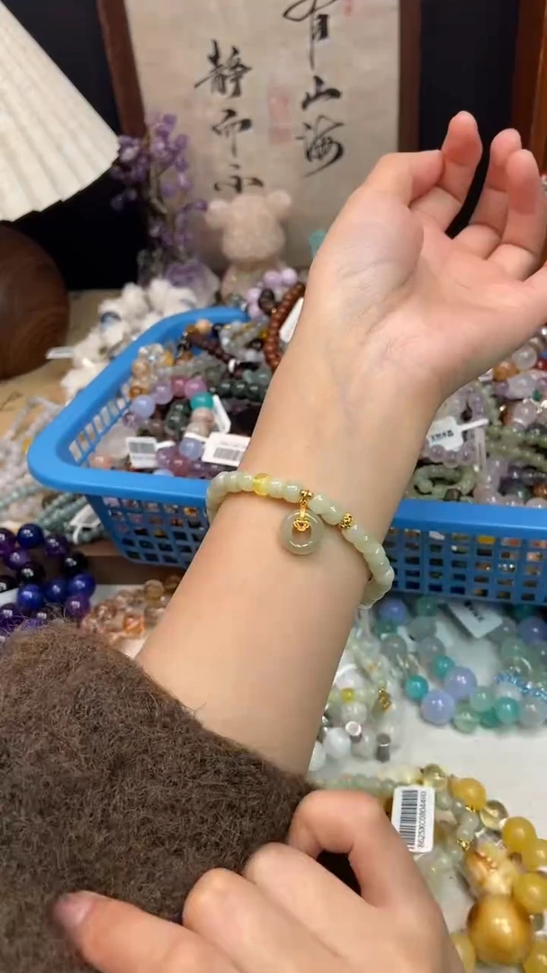 未镶嵌和田玉手饰131微瑕