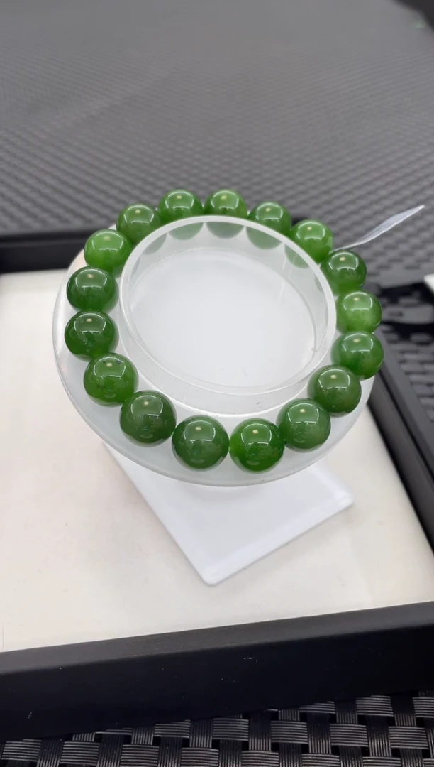 未镶嵌手链和田玉有矿点（多样性发一件）S1629