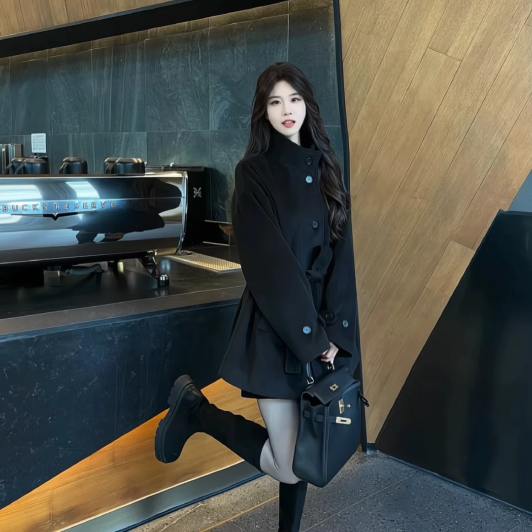 LOSA ROSA春秋季厚毛呢外套甜妹黑色高级设计感短款大衣女N492