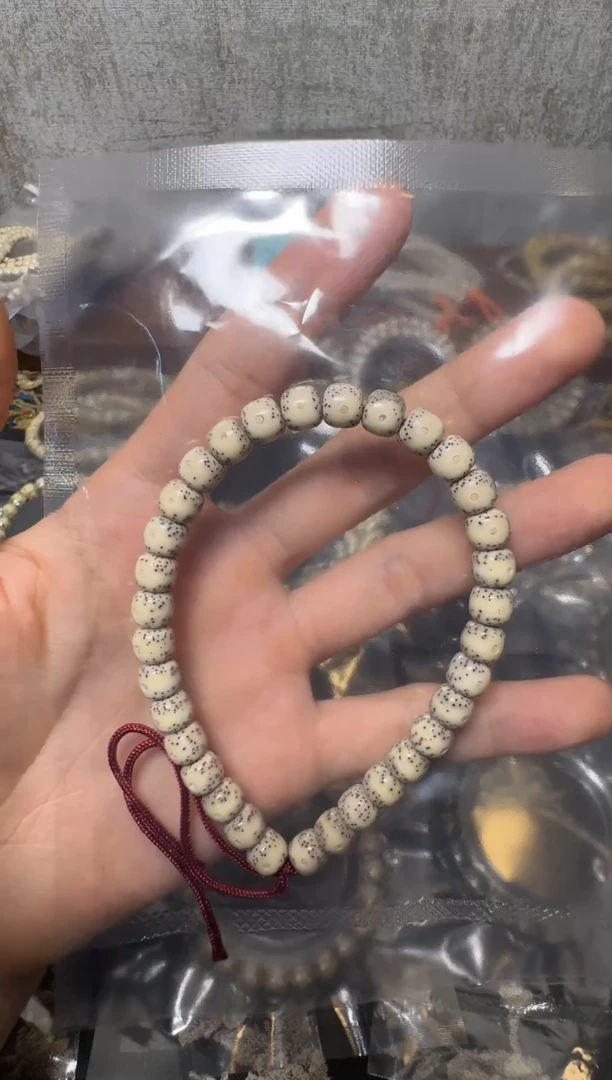 星月菩提吊坠_***豪8*7通体手持