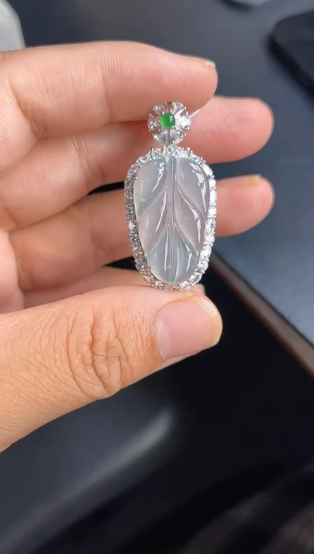 翡翠银S925镶嵌吊坠(不含链)多人