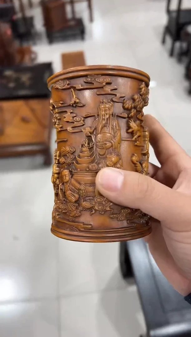 福禄寿黄杨笔筒111