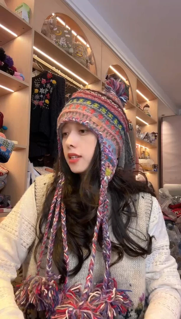 羊毛宝*梦百羊毛护耳帽B690