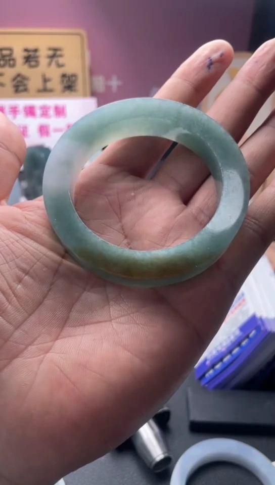 未镶嵌正圈定制翡翠苍*缅甸A货翡翠手镯三色镯