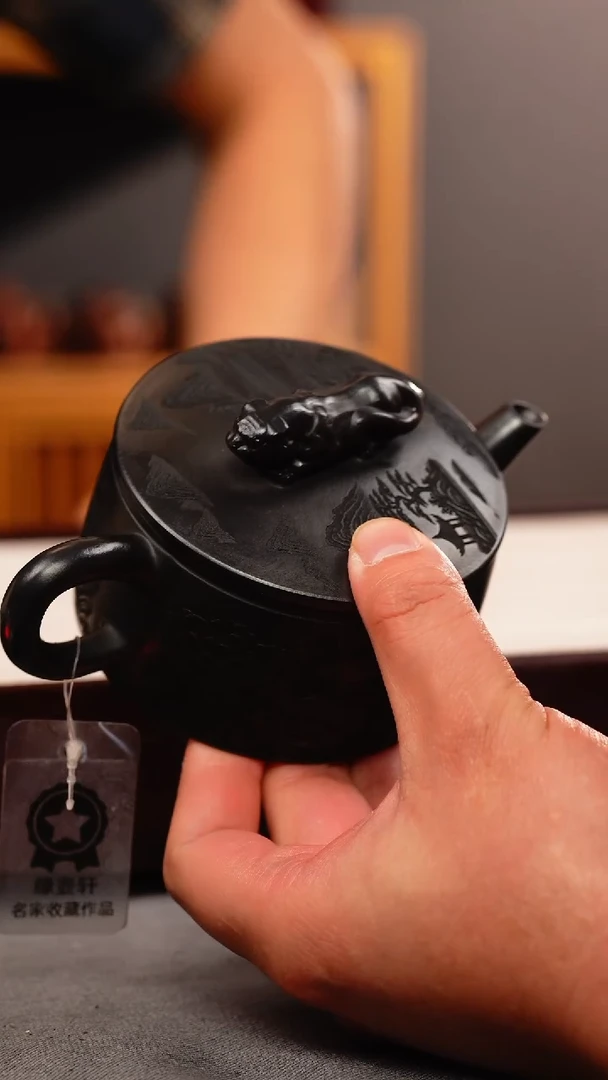 茶壶紫砂石黄 卧虎藏龙 刻绘