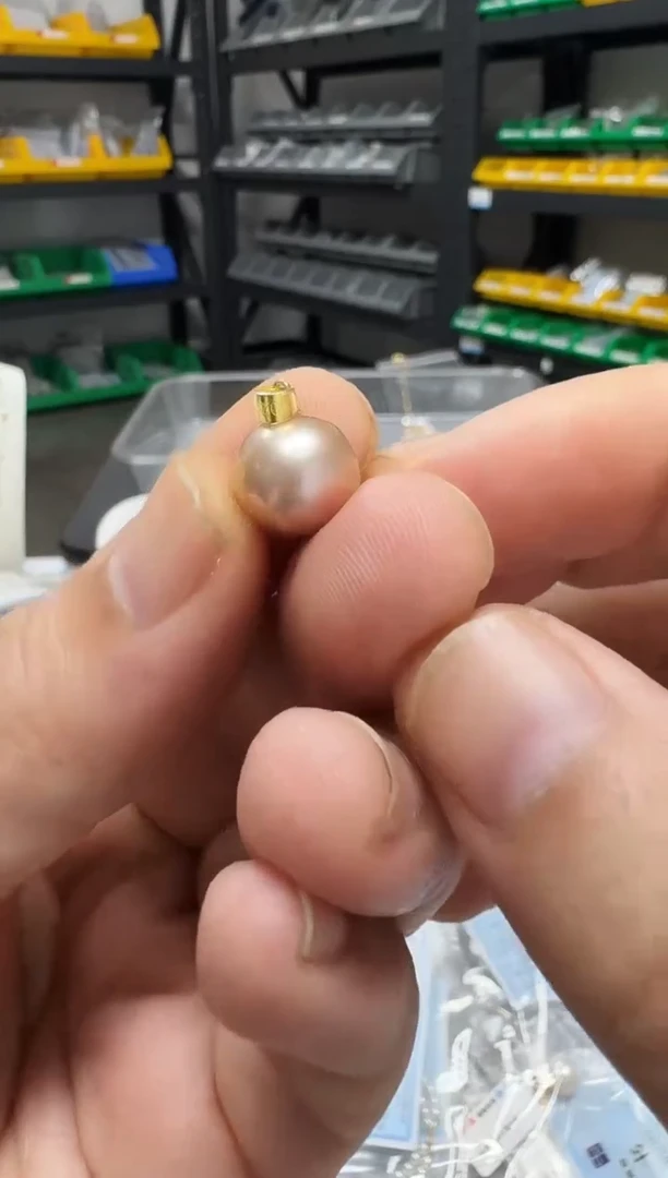 淡水珍珠银S925镶嵌吊坠(赠链)11mm 紫瓜子扣