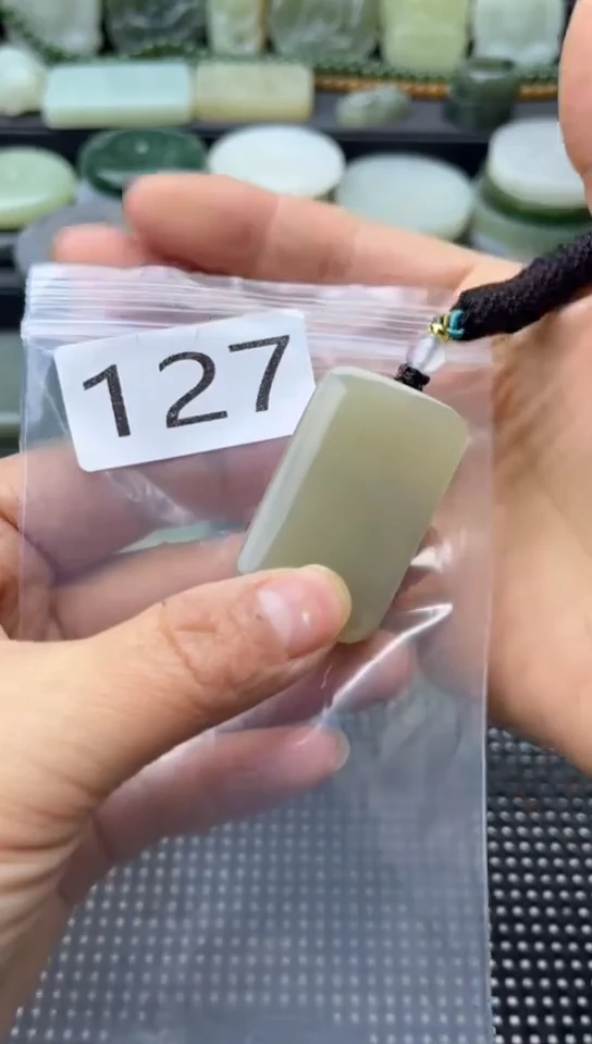 未镶嵌和田玉珠宝半成品牌子