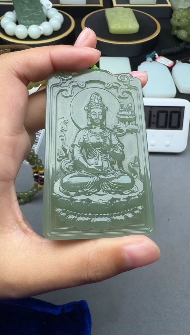 颈饰未镶嵌和田玉1
