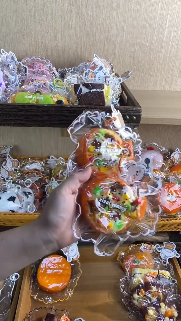 硅胶彩椒牛肉芝士披萨 孤品