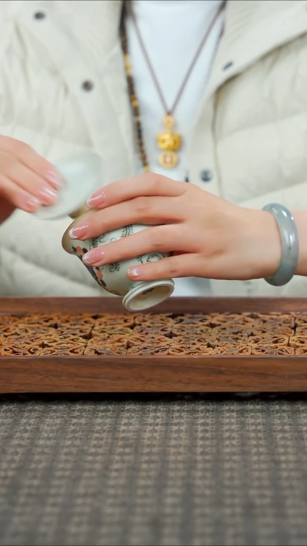 11留器茶斋高货瓷器@@YG0714