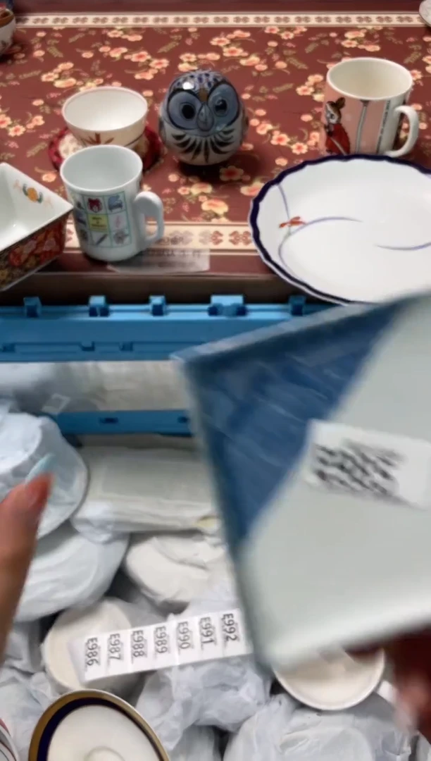 瓷片邪****士瓷器瓷器E985