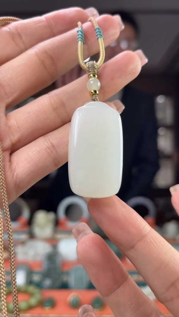 【闪购商品】和田玉颈饰未镶嵌佩佩