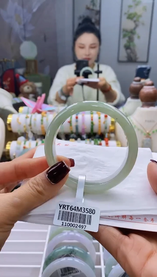 未镶嵌手镯翡翠89号56.7/12.4*7.7