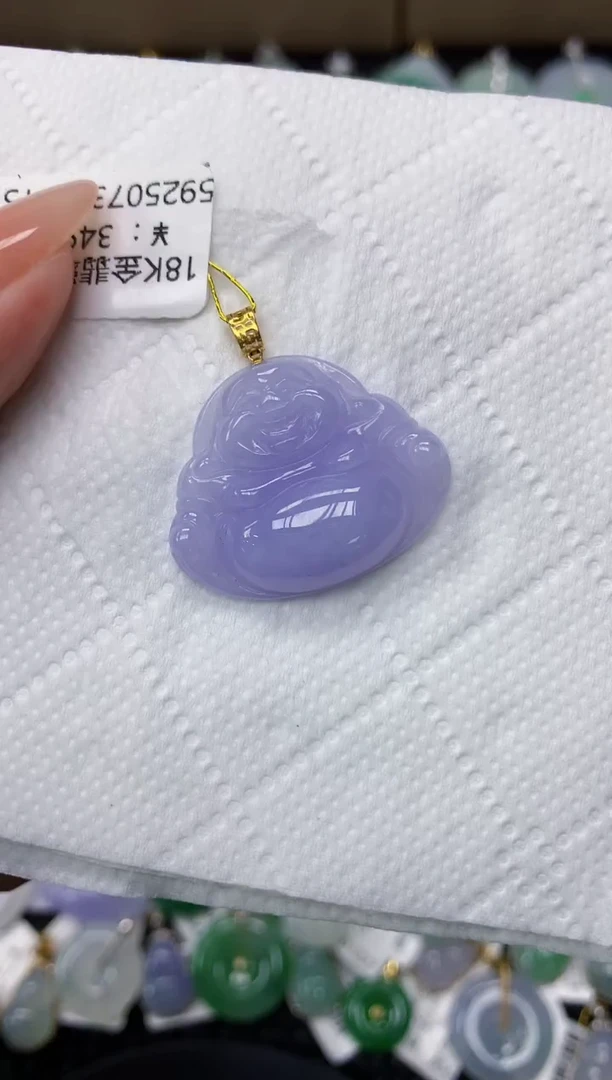 颈饰18K金镶嵌翡翠11111111111