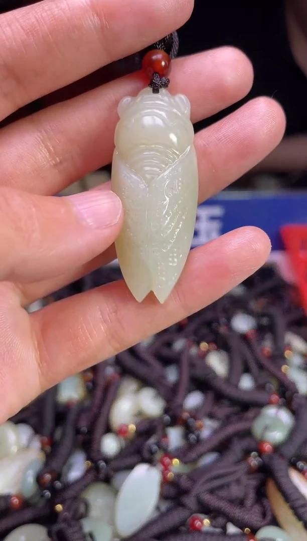 未镶嵌和田玉挂件1