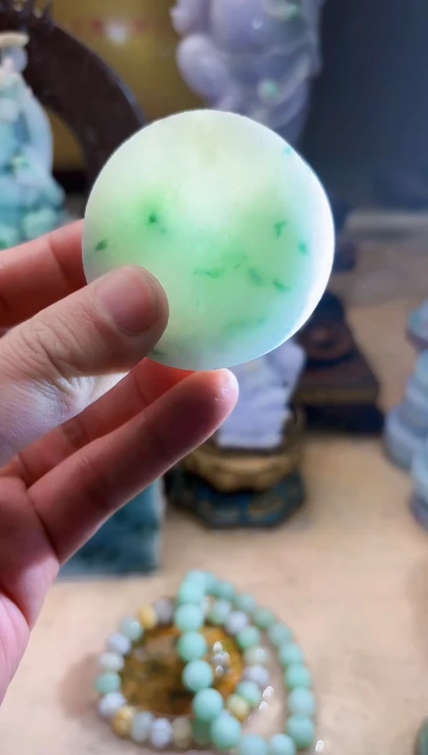 未镶嵌挂件翡翠A货张优9352