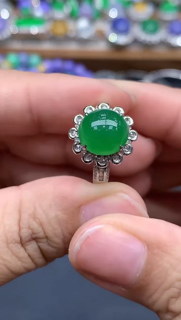 翡翠戒指18K金镶嵌594-春日珠宝