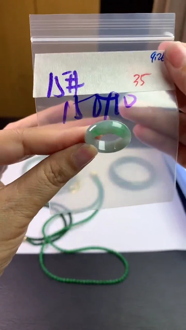 未镶嵌定制翡翠毛货需精细抛光拍一发一