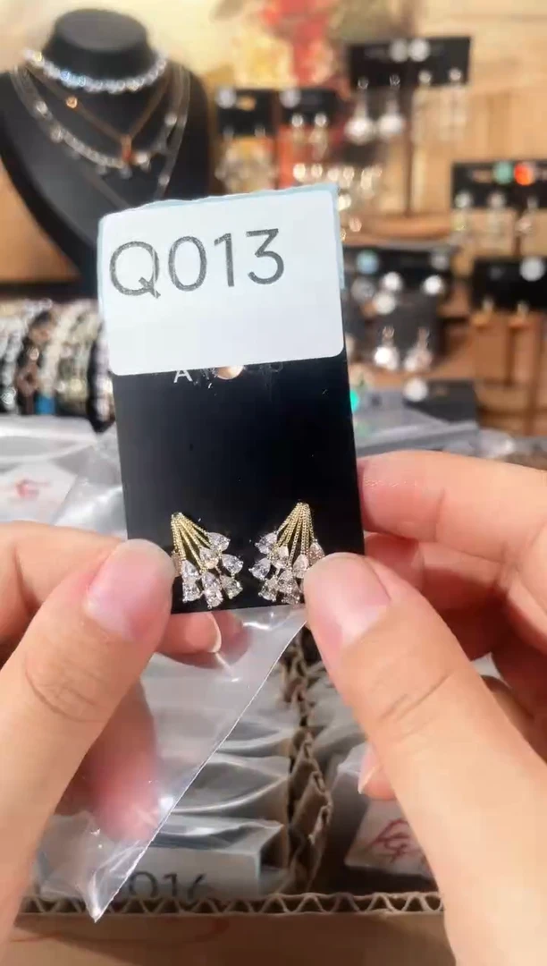 合金925银锆石Q013