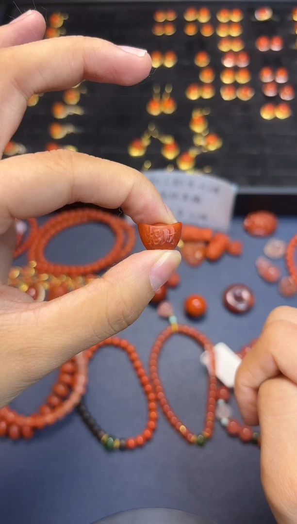 未镶嵌天然南红玛瑙（多样性发其一）南红玛瑙03