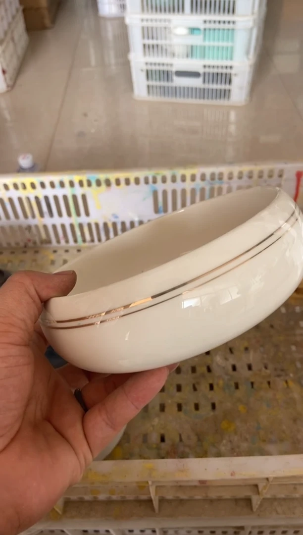 摆件摄影的产品有使用过的痕迹有点脏介意勿拍