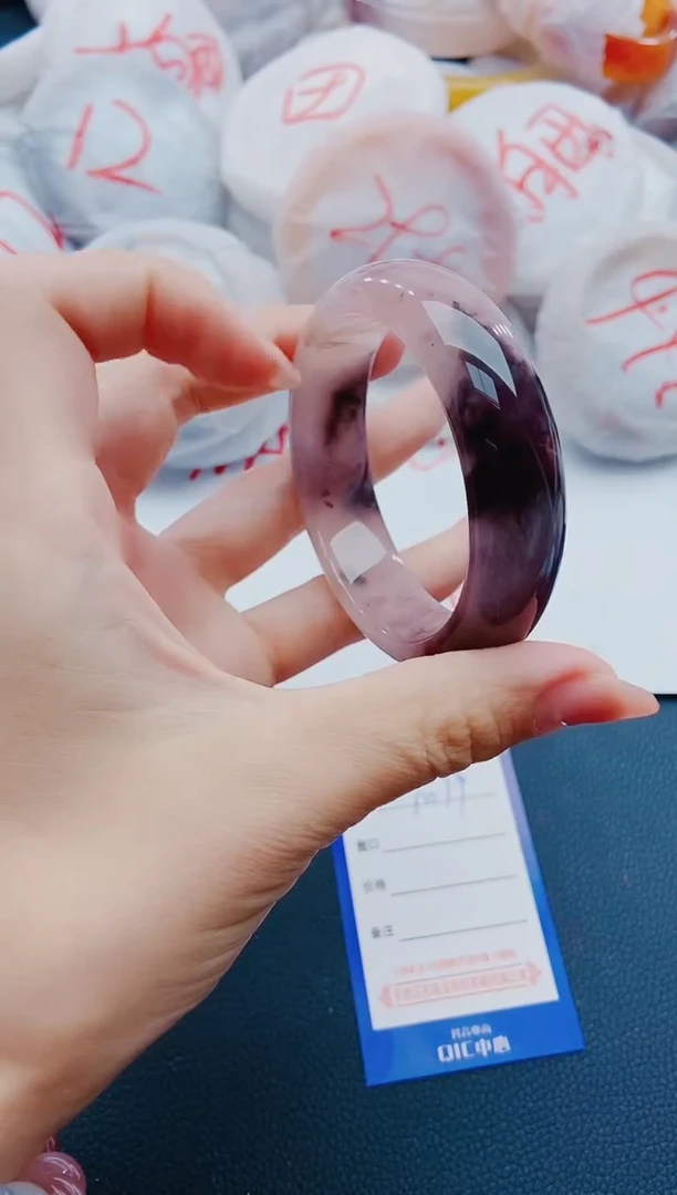 石英质玉手镯未镶嵌M79-55-56