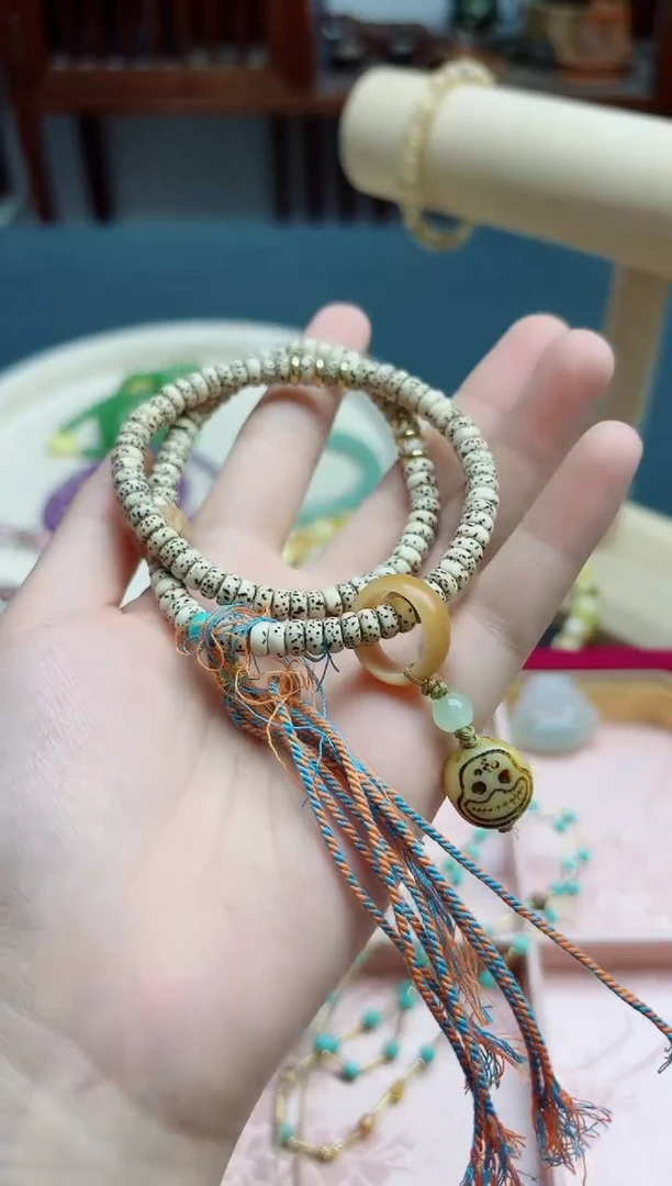 白玉菩提把件菩提手持*1 ZD