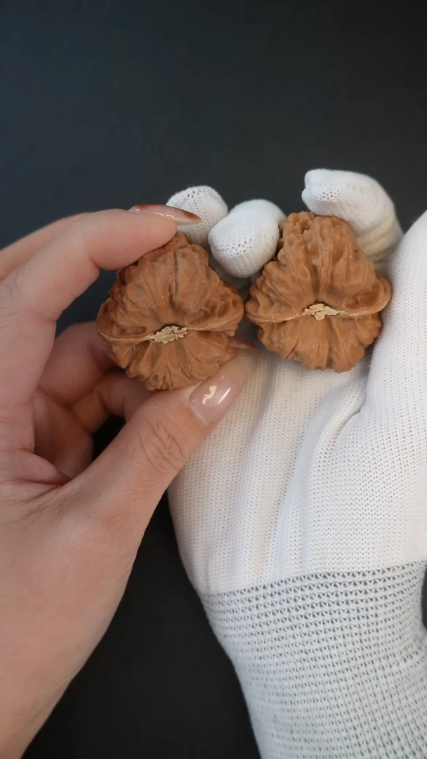 把件文玩核桃全品平谷凹底39mm