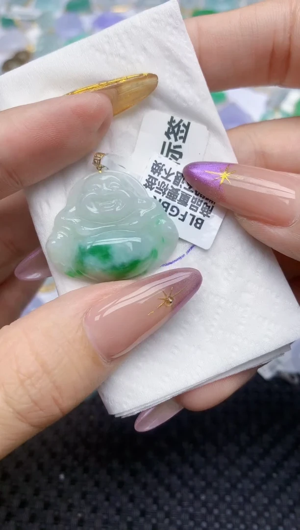 翡翠18K金镶嵌颈饰215   天然翡翠A货  百元以上9米证书费自理