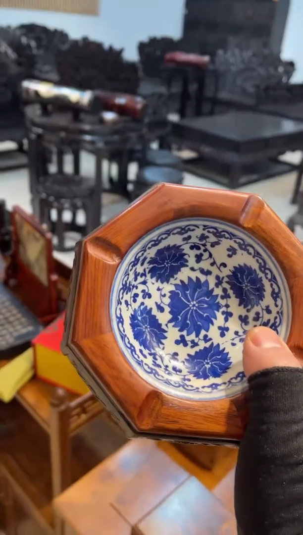 【闪购商品】木木雕烟灰缸。。。。。