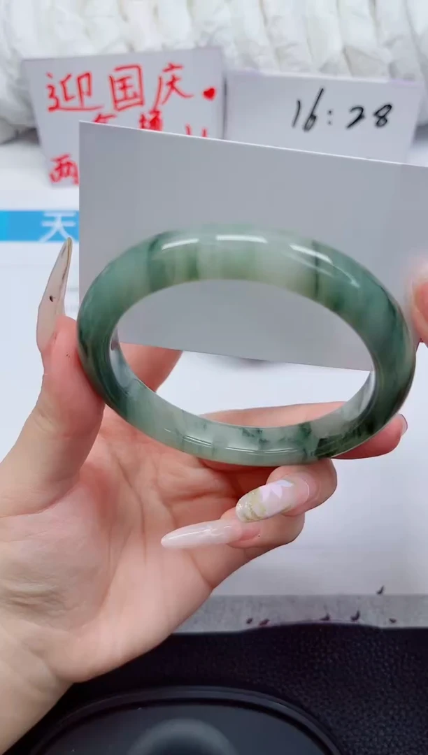 未镶嵌手镯石英质玉151-60/61