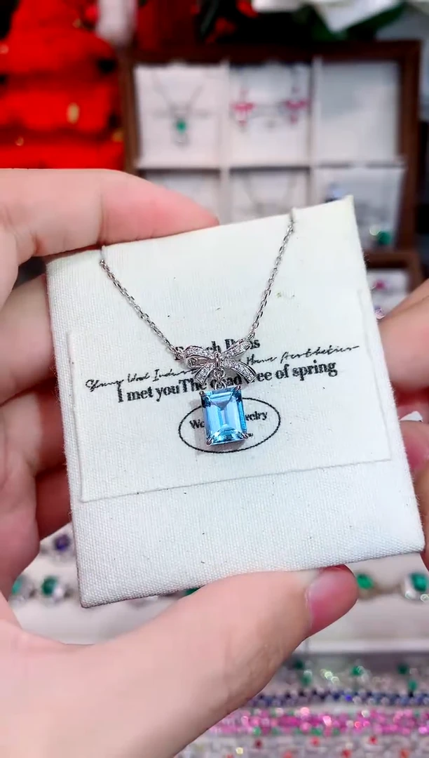 18K金镶嵌项链海蓝宝石2.02ct/天然宝石/七天无理由