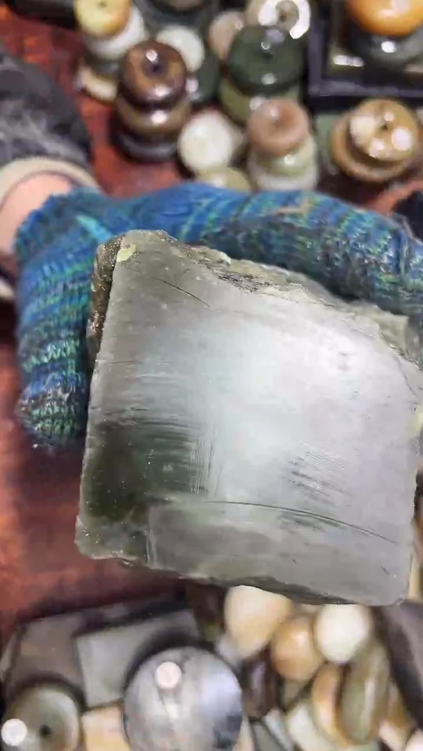 未镶嵌和田玉珠宝半成品1
