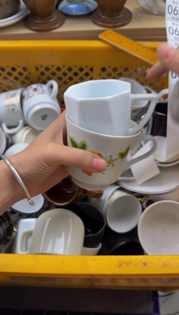 617默认微瑕，满20包邮。