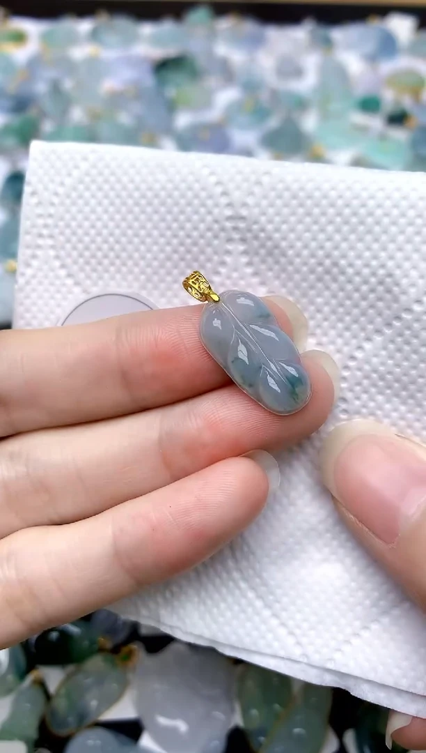 颈饰银S925镶嵌翡翠天然A货翡翠