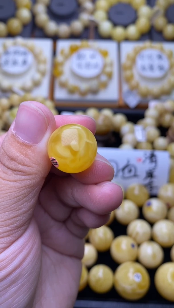 裸石琥珀未镶嵌大小姐珠宝严选26