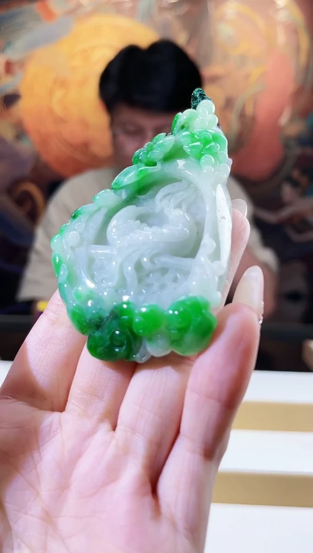 翡翠未镶嵌颈饰翡翠