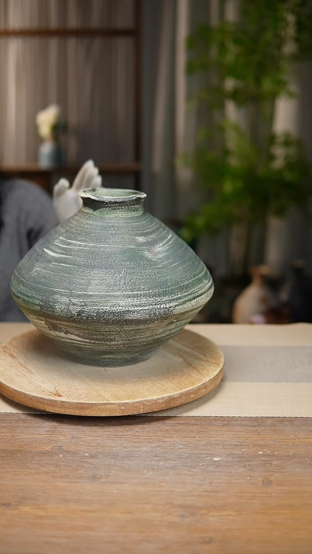 【闪购商品】陶瓷花器螺纹绿飞碟瑕疵