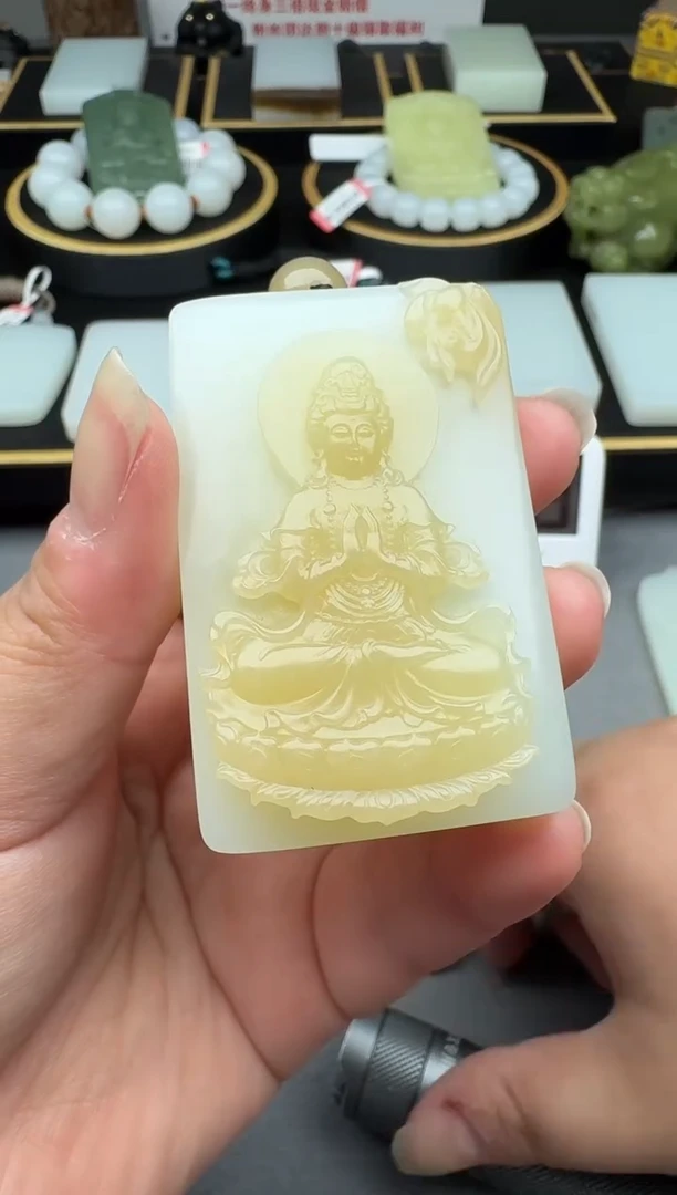颈饰未镶嵌和田玉4