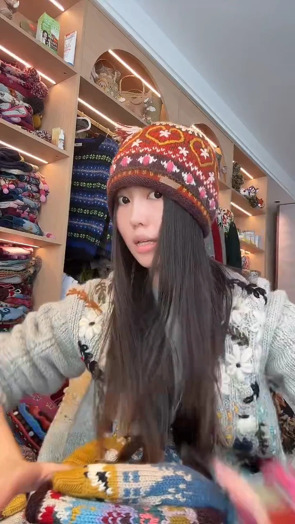 羊毛橘红爱心帽