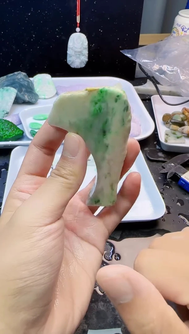 颈饰未镶嵌翡翠053天然A货翡翠