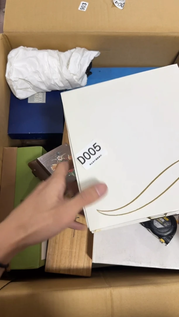 瓷片喵*兔005 中古商品，谨慎购买